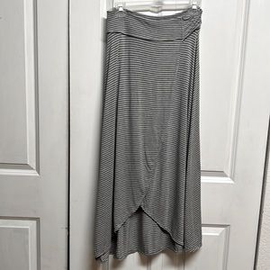Gap Gray White Stripe Rayon Stretch Midi Wrap Tulip Skirt Size S